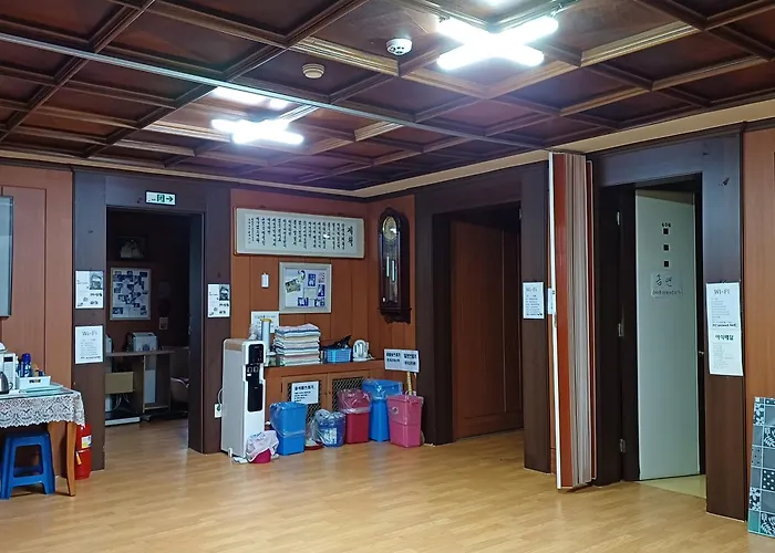 Samcheongdong Korea *